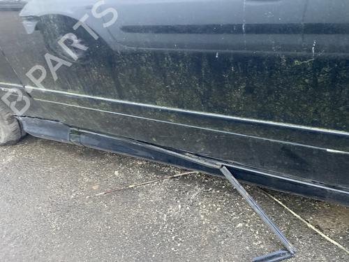 Dørliste Dørliste MERCEDES-BENZ CLK (C208) CLK 320 (208.365) (218 hp) 23894686 23894686