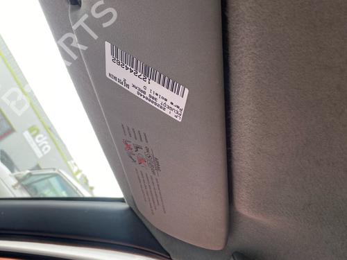 Used Right sun visor Right sun visor 36337164 36337164