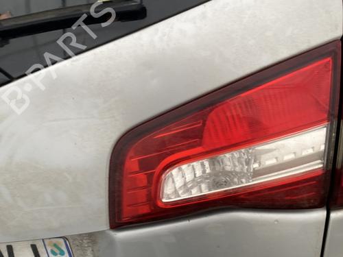 Feu de coffre droit RENAULT KOLEOS I (HY_) 2.0 dCi 4x4 (HY0K) (150 hp) 31969626