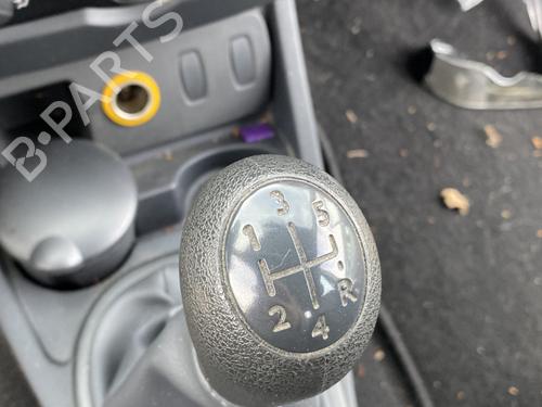 Used Shift knob DACIA DUSTER (HS_) 1.6 16V Hi-Flex (105 hp) 30322249