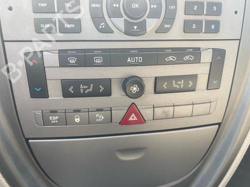 Used Climate control Climate control 38034220 38034220