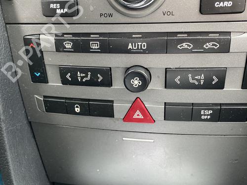 Climate control PEUGEOT 407 (6D_) 2.0 HDi 135 (6DRHRH, 6DRHRE, 6DRHRG, 6DRHRJ) | BP29191607I5 