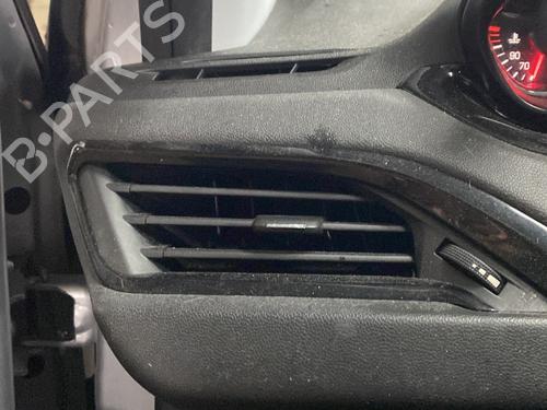 Used Air vent PEUGEOT 208 I (CA_, CC_) 1.2 VTI 82 (82 hp) 23785798