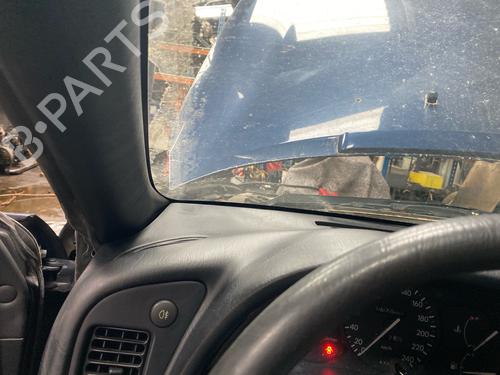 Used Dashboard Dashboard TOYOTA CELICA Coupe (_T20_) 1.8 i 16V (AT200) (116 hp) 40124684 40124684
