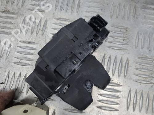 Used Tailgate lock OPEL CORSA F (P2JO) 1.2 (68) (101 hp) 23783791