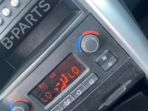 Used Climate control Climate control 37638161 37638161