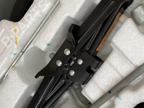 jack-kit-nissan-micra-iv-k13k-k13kk-2010-23862943 main image