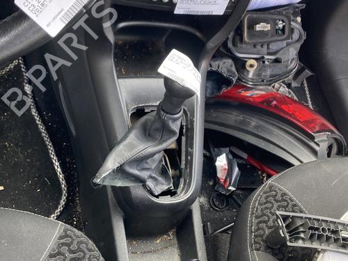 Used Middle console Middle console CITROËN C3 II (SC_) 1.4 HDi 70 (SC8HZC, SC8HR0, SC8HP4) (68 hp) 25442426 25442426