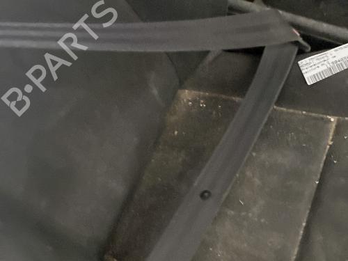 Høyre foran beltestrammer RENAULT MEGANE III Hatchback (BZ0/1_, B3_) 1.5 dCi (BZ09, BZ0D, BZ1W, BZ29, BZ14) (110 hp) 30462579