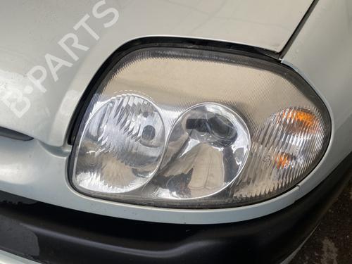 Faro sinistro RENAULT CLIO II (BB_, CB_) 1.9 dTi (B/CB0U) 7701045174
