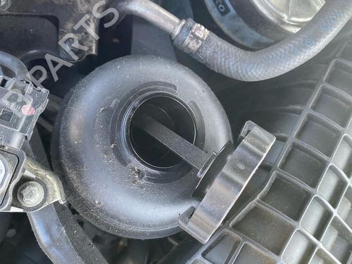 Used Power steering reservoir Power steering reservoir 37651544 37651544