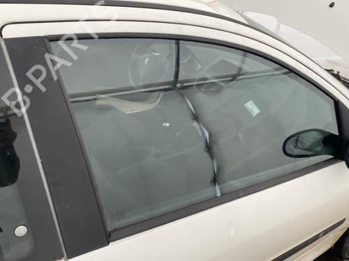 Front right door window PEUGEOT 206+ (2L_, 2M_) 1.4 HDi eco 70 | BP29013045C19 