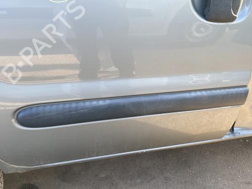 door-moulding-trim-renault-kangoo-kc01_-1997-32734133 main image