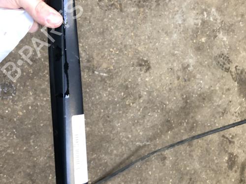Used Front windshield wiper arm TOYOTA AURIS Estate (_E18_) 1.6 D4-D (WWE185_) (112 hp) 20223676