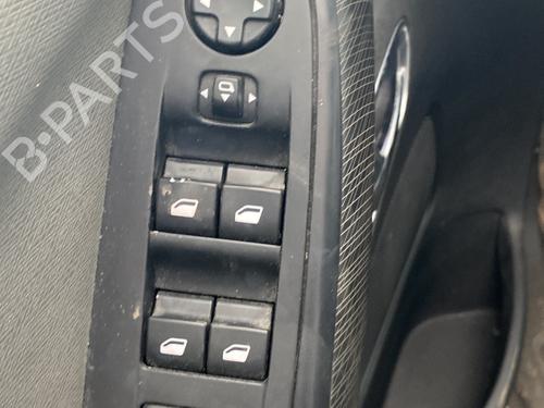 Used Left front window switch Left front window switch CITROËN C4 Picasso II 1.6 HDi / BlueHDi 115 (115 hp) 32091801 32091801