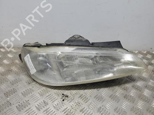 Used Right headlight PEUGEOT 406 (8B) 1.9 TD (92 hp) 22119579