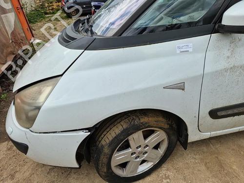 Used Left front fenders RENAULT ESPACE IV (JK0/1_) 2.2 dCi (JK0H) (150 hp) 22120826