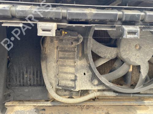 Frontplate/Frontkurv PEUGEOT PARTNER Box Body/MPV 1.6 HDi (75 hp) 30885697