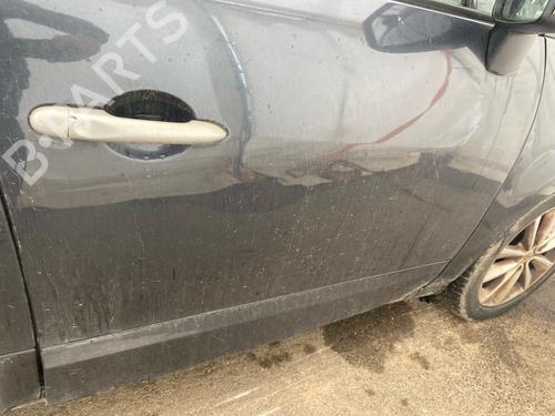 right-front-door-renault-scenic-iii-jz01_-2008-2009-2010-2011-2012-2013-2014-2015-2016-34451119 main image