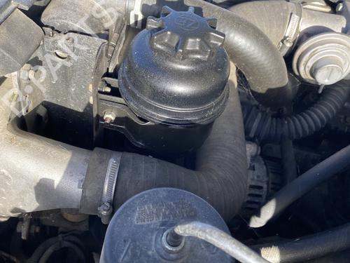 Power steering reservoir LAND ROVER RANGE ROVER II (P38A) 2.5 D 4x4 | BP29852175M117