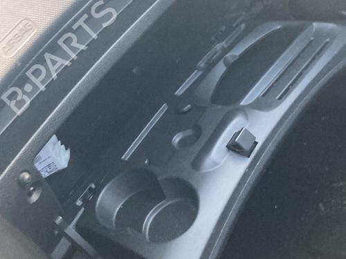 Handskerum Handskerum PEUGEOT 206+ (2L_, 2M_) 1.1 (60 hp) 21825895 21825895