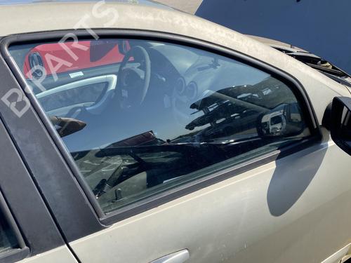 Front right door window DACIA SANDERO 1.4 (BS0C, BS0A, BS0G, BS1F, BS0E) | BP26713746C19