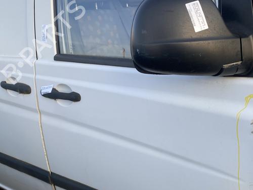 Used Right front door MERCEDES-BENZ VITO / MIXTO Van (W639) 109 CDI (639.601, 639.603, 639.605) (95 hp) 25270631