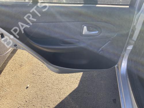 Venstre bakpanel RENAULT CLIO II (BB_, CB_) 1.2 16V (BB05, BB0W, BB11, BB27, BB2T, BB2U, BB2V, CB05,... (75 hp) 29003286