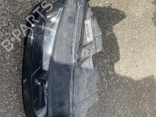 Right headlight CITROËN C4 Picasso II 1.6 HDi / BlueHDi 115 | BP29976235C29