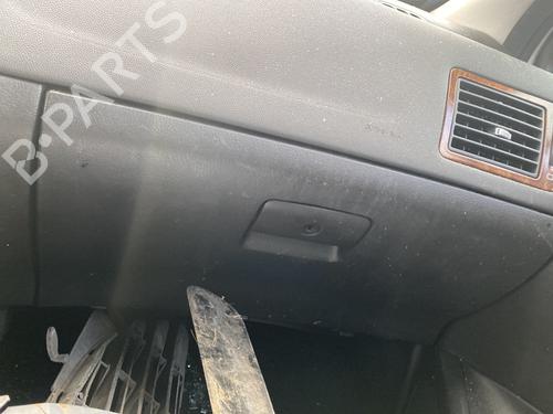 Handskerum PEUGEOT 307 (3A/C) 2.0 HDi 110 (107 hp) 31977725