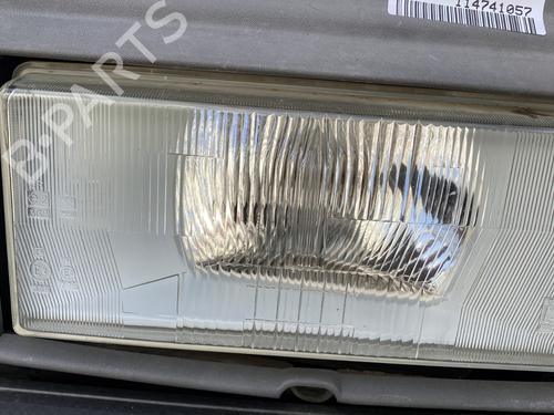 Left headlight RENAULT MASTER I Van (T__) 28-35 2.0 | BP29971784C28