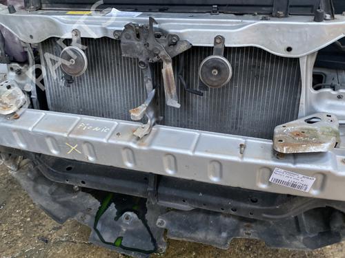 Used Front bumper reinforcement TOYOTA PICNIC (_XM1_) 2.2 D (CMX10_, CXM10G) (90 hp) 31715139