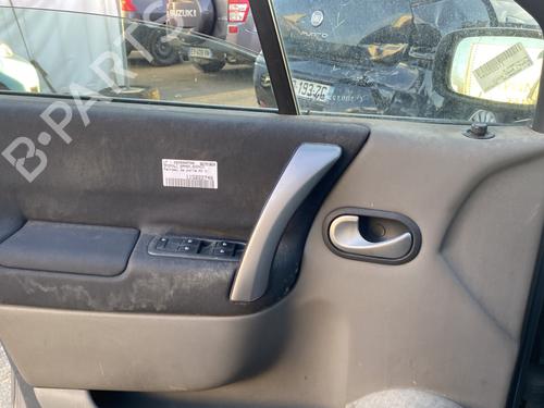 Front left panel RENAULT GRAND SCÉNIC II (JM0/1_) 2.0 dCi (JM1K) | BP30183660C58