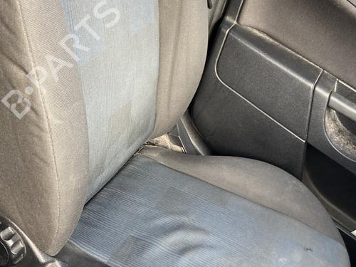 Used Left front seat Left front seat FORD FIESTA V (JH_, JD_) 1.4 TDCi (68 hp) 21591772 21591772