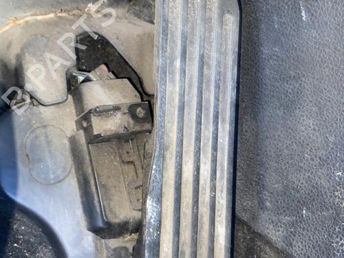Used Pedal Pedal VW JETTA IV (162, 163, AV3, AV2) 1.6 TDI (105 hp) 32700633 32700633