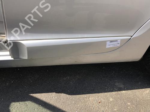 Used Door moulding trim RENAULT MEGANE III Hatchback (BZ0/1_, B3_) [2008-2025]  21528400