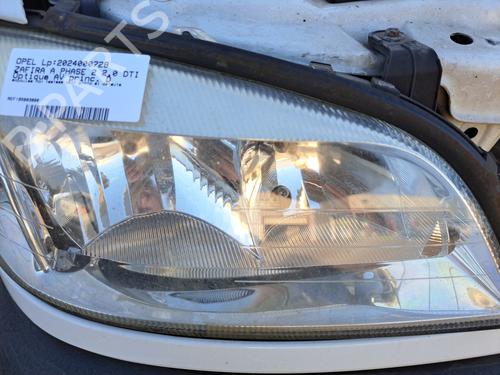 Right headlight OPEL ZAFIRA A MPV (T98) 2.0 DTI 16V (F75) | BP21117414C29