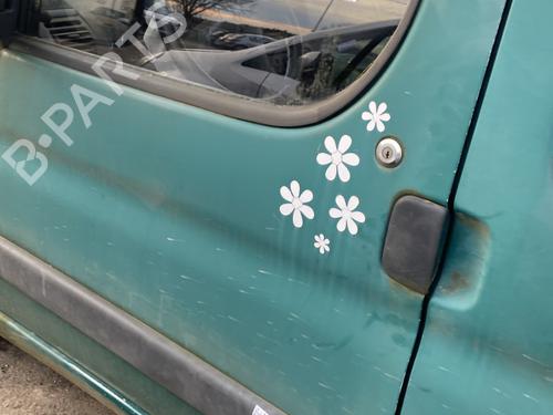 left-front-door-peugeot-partner-mpv-5_-g_-1996-31585885 main image
