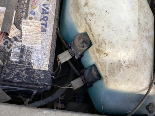 Windscreen washer tank PEUGEOT 104 1.1 | BP23785564C113 
