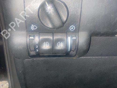 Headlight switch OPEL ZAFIRA A MPV (T98) 2.0 DI 16V (F75) | BP40436845I24 - Image 2
