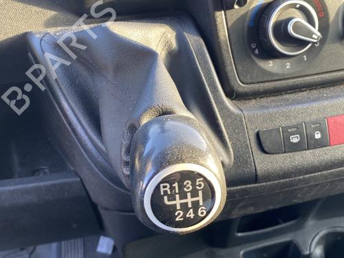 Used Gear lever CITROËN JUMPER II Van 2.0 BlueHDi 110 (110 hp) 25270537