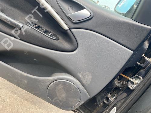 Venstre frontpanel Venstre frontpanel CITROËN C5 II (RC_) 1.8 16V (125 hp) 37438665 37438665