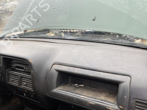 Tableau de bord OPEL FRONTERA A Sport (U92) 2.0 i (52SUD2, 55SUD2) (115 hp) 31969598