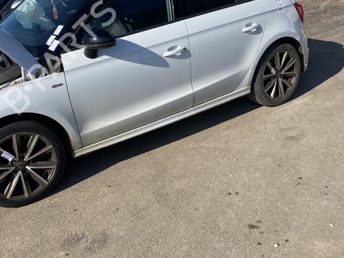 Benzintank Benzintank AUDI A1 Sportback (8XA, 8XF) 1.6 TDI (90 hp) 24373127 24373127