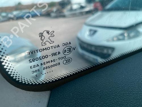 rear-right-quarter-glass-peugeot-5008-0u_-0e_-2009-2010-2011-2012-2013-2014-2015-2016-2017-38081795 main image
