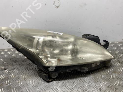 Used Right headlight PEUGEOT 5008 (0U_, 0E_) 2.0 HDi 150 / BlueHDi 150 (150 hp) 28045639