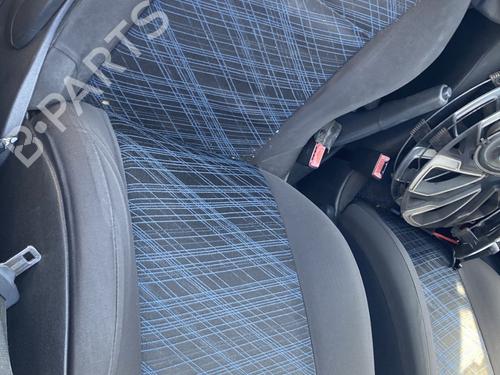 Used Left front seat RENAULT CLIO III (BR0/1, CR0/1) 1.5 dCi (BR17, CR17) (86 hp) 28965294