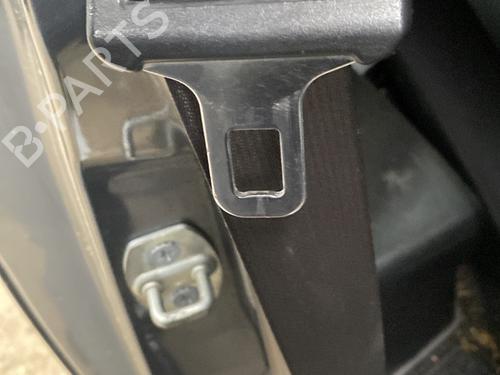 Used Front right seatbelt Front right seatbelt SUZUKI GRAND VITARA II (JT, TE, TD) 1.9 DDiS All-wheel Drive (JT419, TD44, JB419WD, JB419XD,... (129 hp) 33554394 33554394