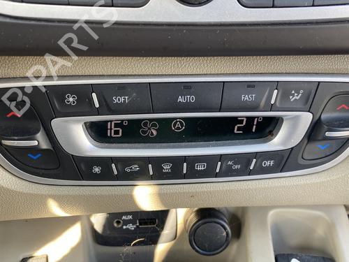 AC Styreenhet / Manøvreringsenhet RENAULT SCÉNIC III (JZ0/1_) 1.5 dCi (110 hp) 27319027
