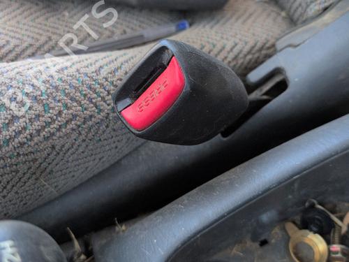 Sikkerhedssele-spænde Sikkerhedssele-spænde SUZUKI GRAND VITARA I (FT, HT) [1998-2008] 34241149 34241149